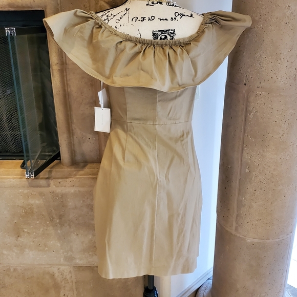 NEW DRESS - Picture 3 of 8